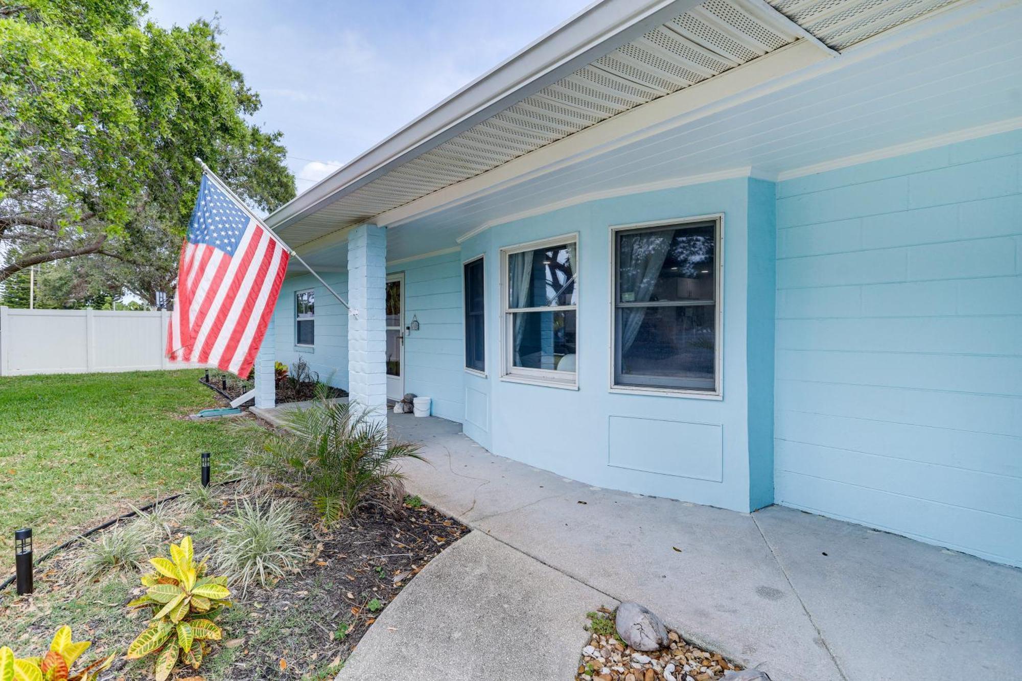 Pet-Friendly Cocoa Beach Home Walk To Beach! Eksteriør bilde