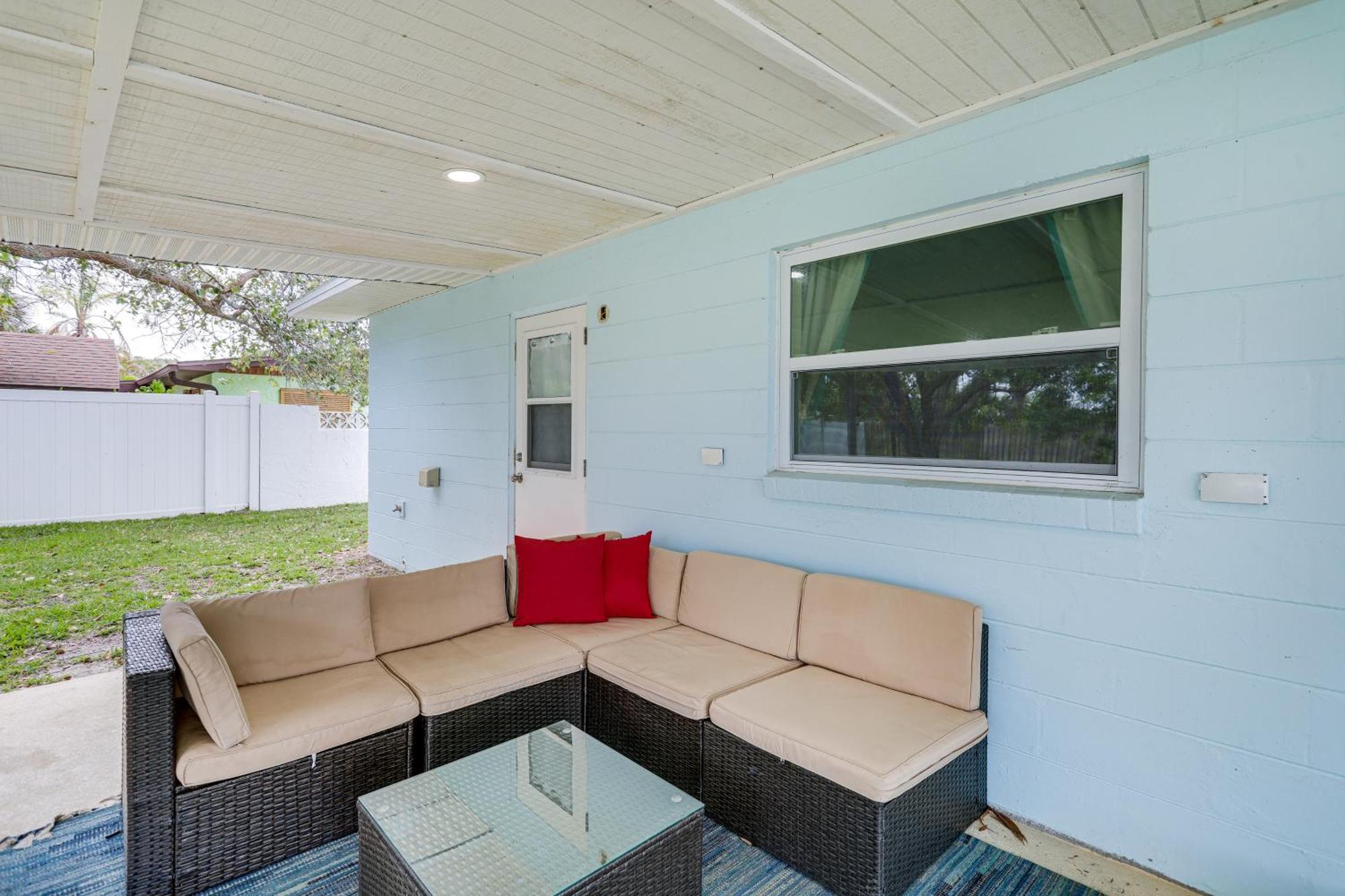 Pet-Friendly Cocoa Beach Home Walk To Beach! Eksteriør bilde