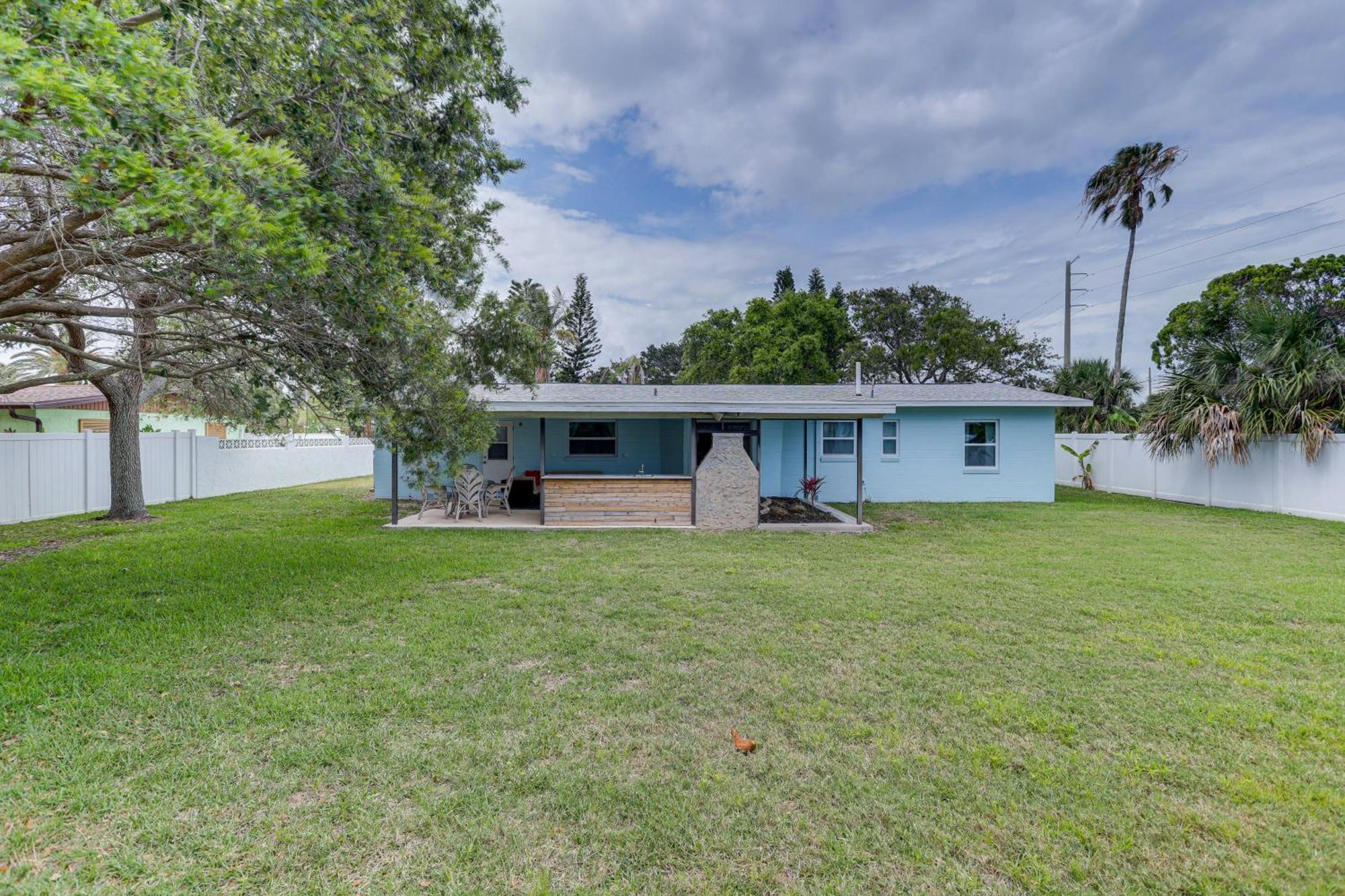 Pet-Friendly Cocoa Beach Home Walk To Beach! Eksteriør bilde